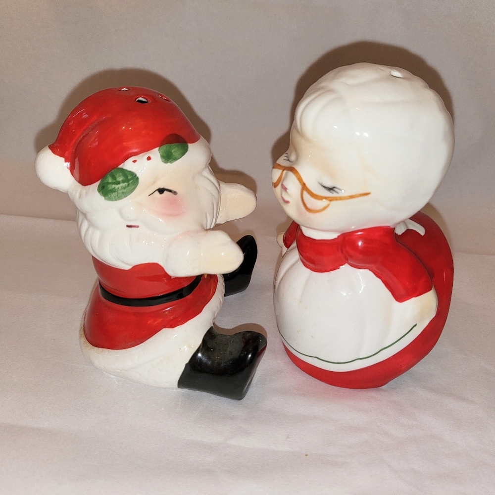 Santa with Mrs.. Claus